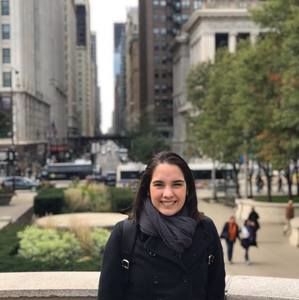 Meet your Posher, Claudia